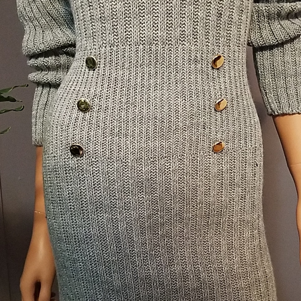 IMPORTED Knitted Dress with Button Detail - Picture 3 of 8